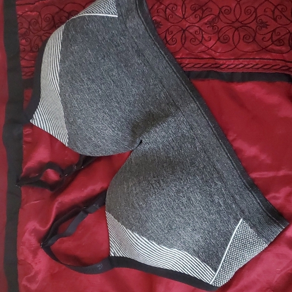 Aerie xl Real Happy Wireless Sans Armature gray bra🌛 - Picture 7 of 8